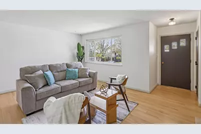 143 Capri Drive, Fort Thomas, KY 41075 - Photo 5