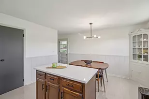 143 Capri Dr, Fort Thomas, KY 41075 - Photo 7