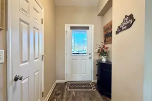 10716 Blooming Ct, Independence, KY 41051 - Photo 3