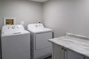 229-235 W 4th St, Covington, KY 41011 - Photo 9