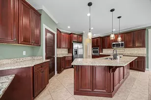 1013 Reigh Count Dr, Union, KY 41091 - Photo 9