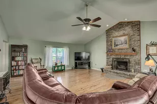 6566 Blossomwood Ct, Florence, KY 41042 - Photo 5