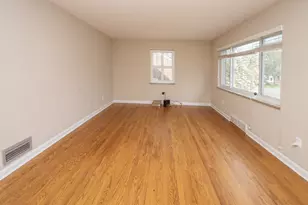 1604 E Henry Clay Ave, Fort Wright, KY 41011 - Photo 5