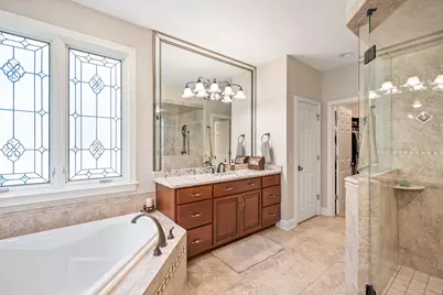 931 Squire Oaks Drive, Villa Hills, KY 41017 - Photo 17