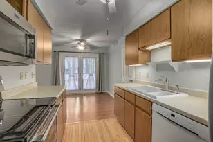 2048 W Horizon Dr, Hebron, KY 41048 - Photo 9