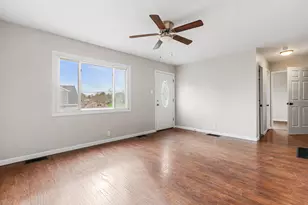 409 Lytle Ave, Elsmere, KY 41018 - Photo 3