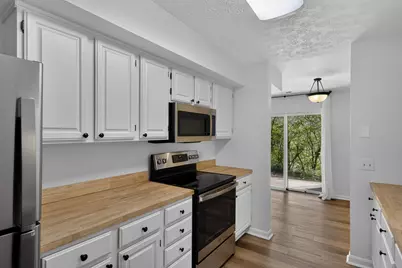 210 Bellpointe, Bellevue, KY 41073 - Photo 35