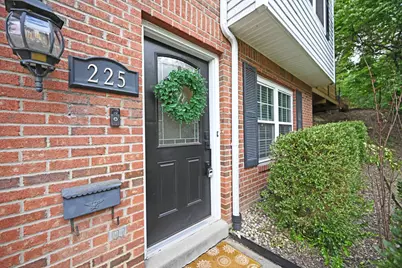 225 Memorial Parkway, Bellevue, KY 41073 - Photo 3