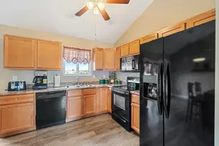 10409 Sharpsburg Dr, Independence, KY 41051 - Photo 11