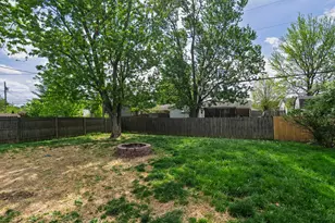 3813 Feather Ln, Elsmere, KY 41018 - Photo 15