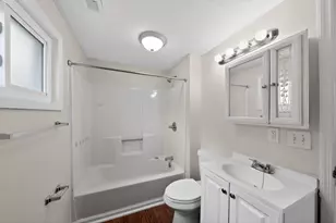 121 E 33rd St, Covington, KY 41015 - Photo 21
