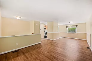 2018 Woodcrest Dr, Independence, KY 41051 - Photo 3