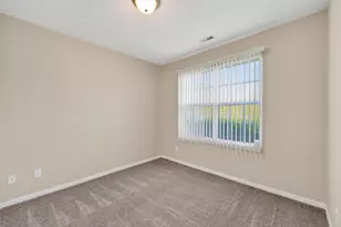 915 Shiredale Dr, Florence, KY 41042 - Photo 13