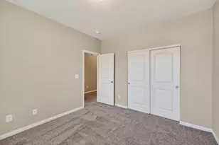 915 Shiredale Dr, Florence, KY 41042 - Photo 15
