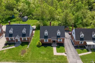 22 Pine Hill Dr, Highland Heights, KY 41076 - Photo 3