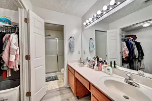 6949 Parkview Dr, Florence, KY 41042 - Photo 15