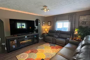 18 Gilbert Ave, Dry Ridge, KY 41035 - Photo 5