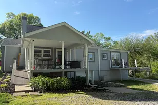 18 Gilbert Ave, Dry Ridge, KY 41035 - Photo 3