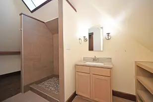 2207 Scott St, Covington, KY 41014 - Photo 43