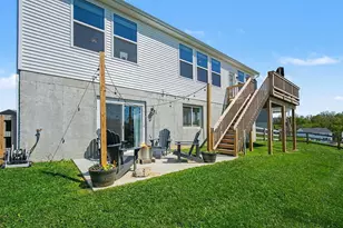 387 Champagne Ln, Walton, KY 41094 - Photo 17