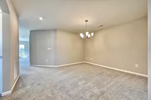 2501 Crosshill Dr, Crescent Springs, KY 41017 - Photo 5
