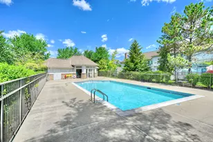 527 Fincastle Ln, Fort Wright, KY 41011 - Photo 7