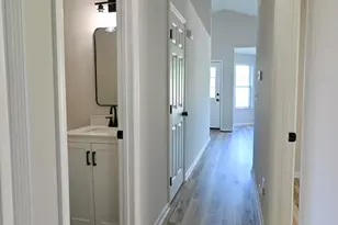 1052 Capitol Ave, Elsmere, KY 41018 - Photo 17