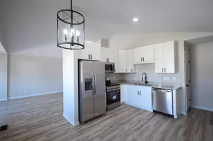 1052 Capitol Ave, Elsmere, KY 41018 - Photo 11