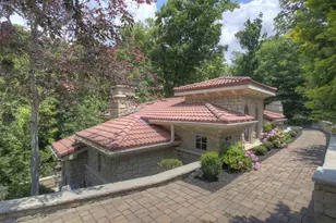 114 W Maple Ave, Fort Mitchell, KY 41011 - Photo 39