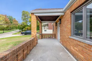 108 Kennedy Rd, Covington, KY 41011 - Photo 3