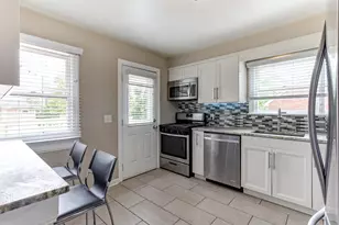 1592 St Anthony Cir, Fort Wright, KY 41011 - Photo 5