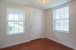 1888 Cliffview Ln, Florence, KY 41042 - Photo 3