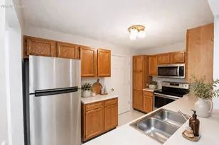 16 Meadow Ln, Highland Heights, KY 41076 - Photo 9