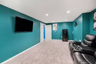 528 Miles Ct, Union, KY 41091 - Photo 29