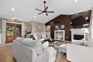 130 Lexington Trail, Dry Ridge, KY 41035 - Photo 5