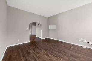 621 W Watkins St, Covington, KY 41011 - Photo 5