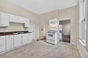 621 W Watkins St, Covington, KY 41011 - Photo 9