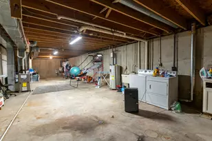 409 E 13th St, Covington, KY 41011 - Photo 21