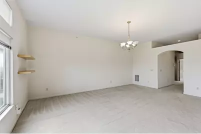 323 Skyview Court, Ludlow, KY 41016 - Photo 9