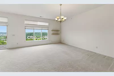 323 Skyview Court, Ludlow, KY 41016 - Photo 7