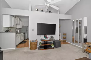 1586 Hickory Hill Ct, Florence, KY 41022 - Photo 5