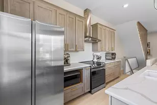 1255 W Pike St, Covington, KY 41011 - Photo 17