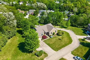 6 Trailridge Ln, Wilder, KY 41076 - Photo 3