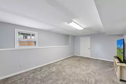 683 Euclid Avenue, Crescent Springs, KY 41017 - Photo 35