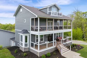 9939 Decoursey Pike, Latonia, KY 41015 - Photo 1