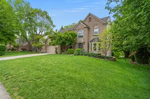 807 Twilight Dr, Crescent Springs, KY 41017 - Photo 3