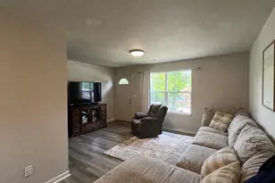 38 Short Vine St, Elsmere, KY 41018 - Photo 7