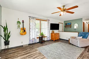 418 Broad St, Falmouth, KY 41040 - Photo 7