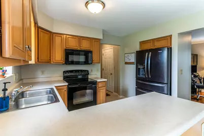 6333 Deermeade Drive, Florence, KY 41042 - Photo 11