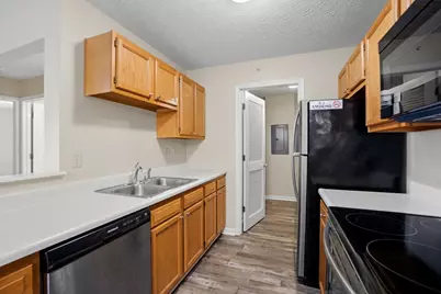 701 Napa Valley Lane #2, Crestview Hills, KY 41017 - Photo 3